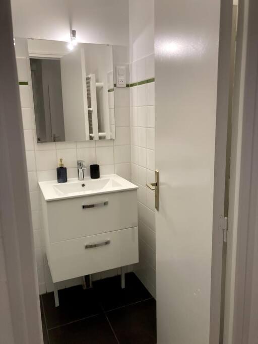 Les Capucins.Appartement Elegant,Vue Sur Le Jardin Brest Exterior foto